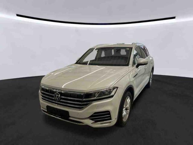 Volkswagen Touareg 30 TDI Tip Atmosphere AHK RFK Leder 2022