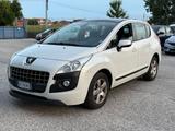 Peugeot 3008 1.6 HDi 110CV Premium - Peugeot 3008 Premium mit Diesel-Antrieb