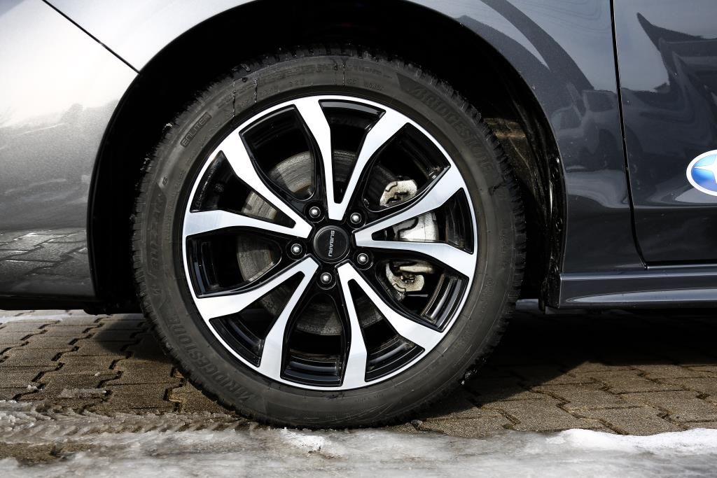 Autohaus Zimpel & Franke -  Subaru Impreza 2,0ie Platinum+ 4x4+LED+SHZ+LHZ - Bild 5