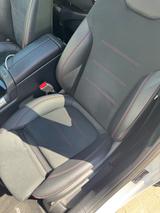Mercedes-Benz GLB 250 4MATIC DCT -AMG-Line -Pano - Burmester - Mercedes-Benz GLB-Klasse von privat