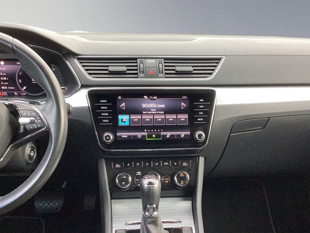 Superb Combi 2.0TDI DSG Ambition AHK