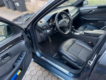 Mercedes E 250 - 2