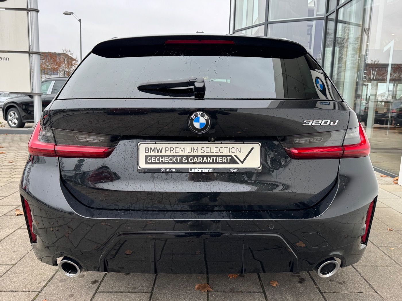 Fahrzeugabbildung BMW 320d Touring M-Sportpaket GARANTIE bis 08/2028