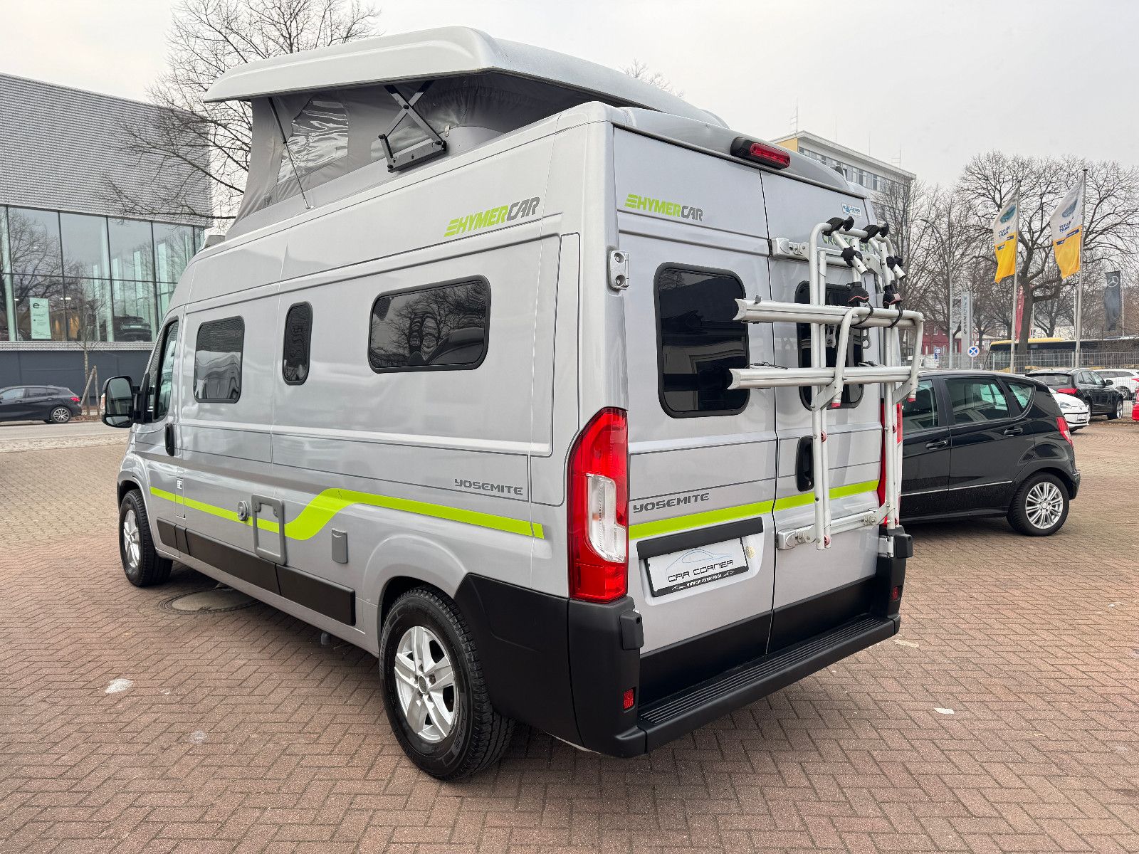 Fahrzeugabbildung HYMER / ERIBA / HYMERCAR YOSEMITE 600 CROSSOVER FIAT SCHLAFDACH LÄNGSBETT