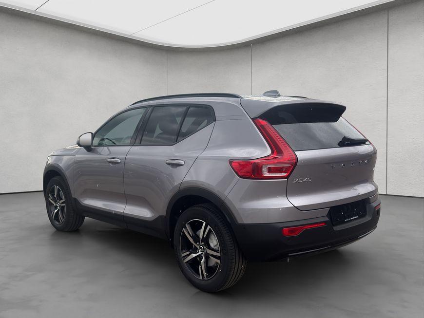 Volvo XC40 B3 B DKG Plus Dark 120 kW, 5-türig