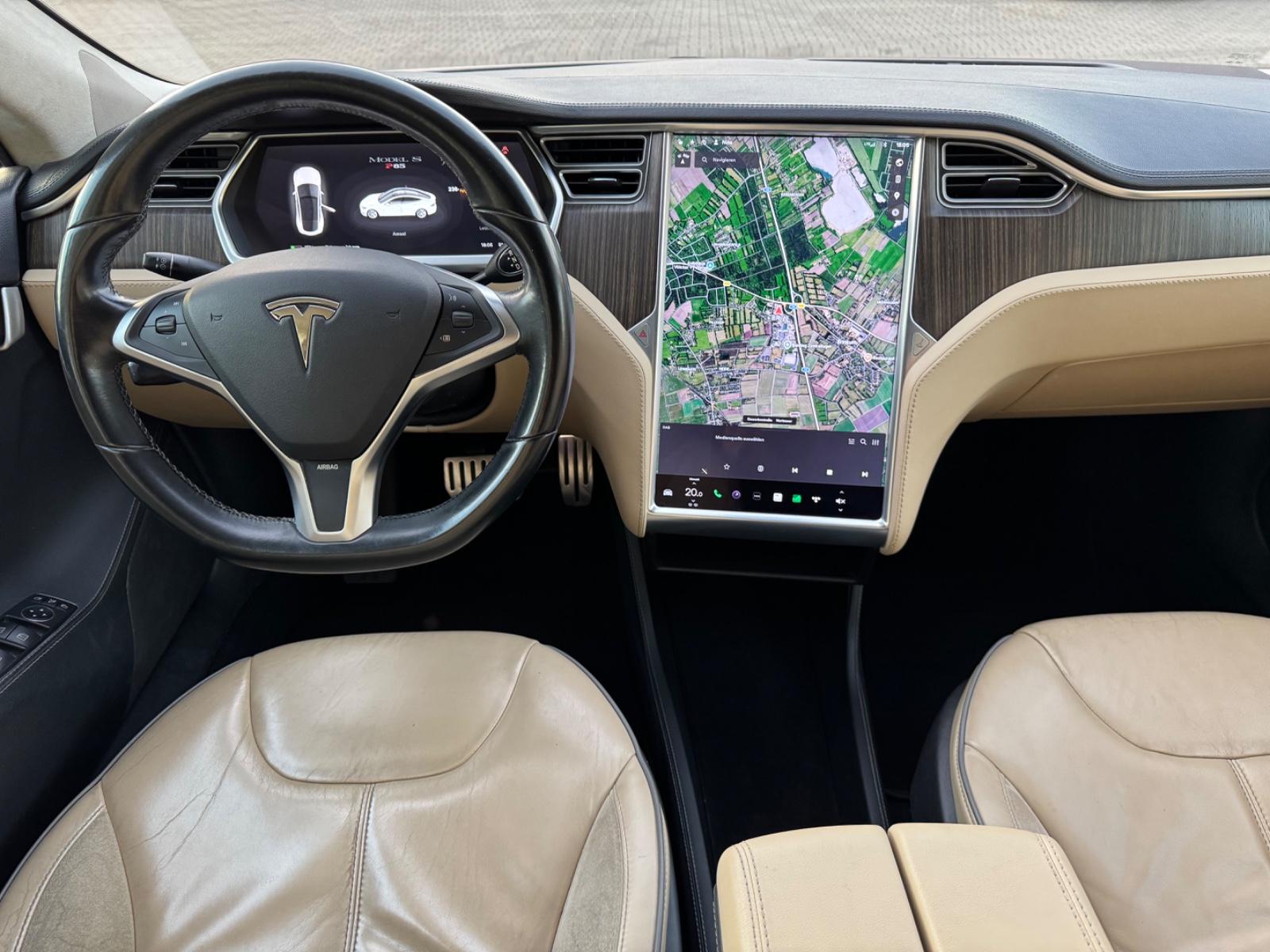 TESLA MODEL S P85 421CH - SUPERCHARGE GRATUITE - SOH 95.8%