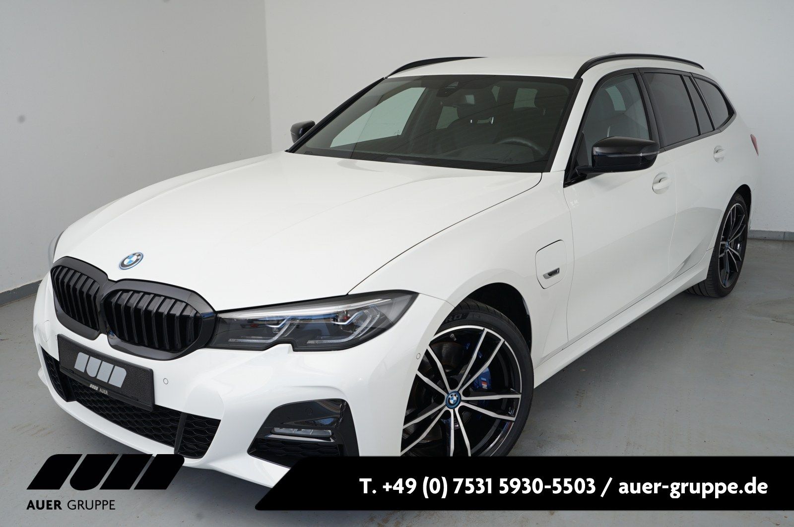 BMW 330e xDrive Touring (M-Sport Navi HUD WLAN RFK)