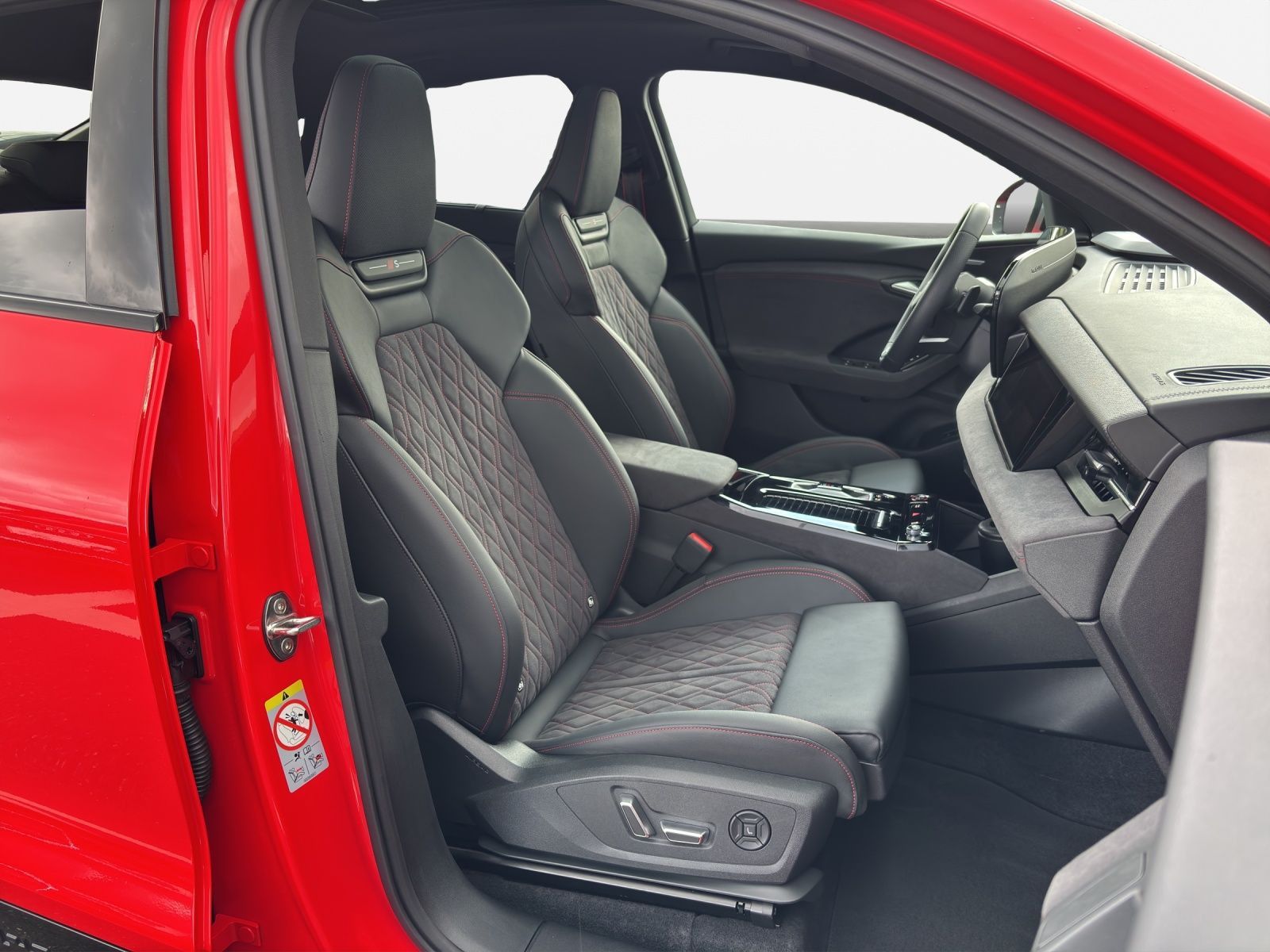 Audi SQ6 e-tron - Bild 4