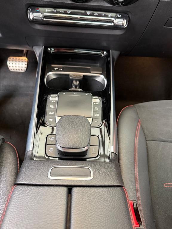 Mercedes-Benz GLB 35 AMG