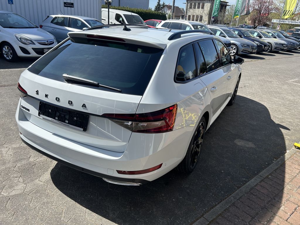 Fahrzeugabbildung SKODA Superb Combi 2.0 TDI DSG Sportline+Busin.Columbu