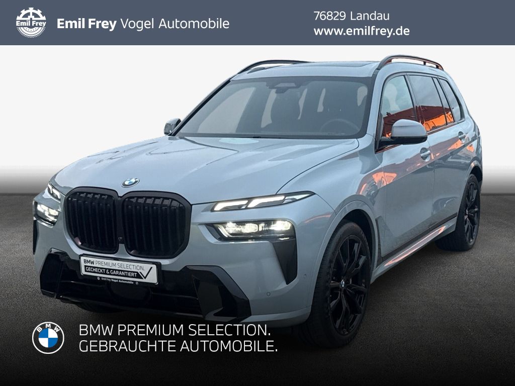 Image of BMW X7