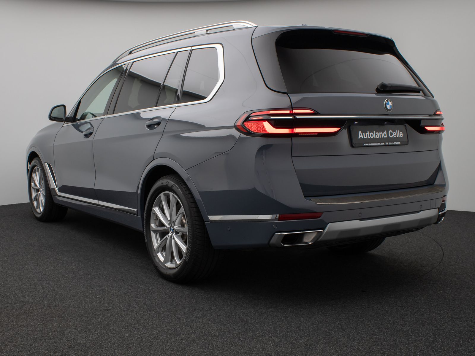 Fahrzeugabbildung BMW X7 xD40d Panorama 360°HUD DAB H/K Massage SoftCl