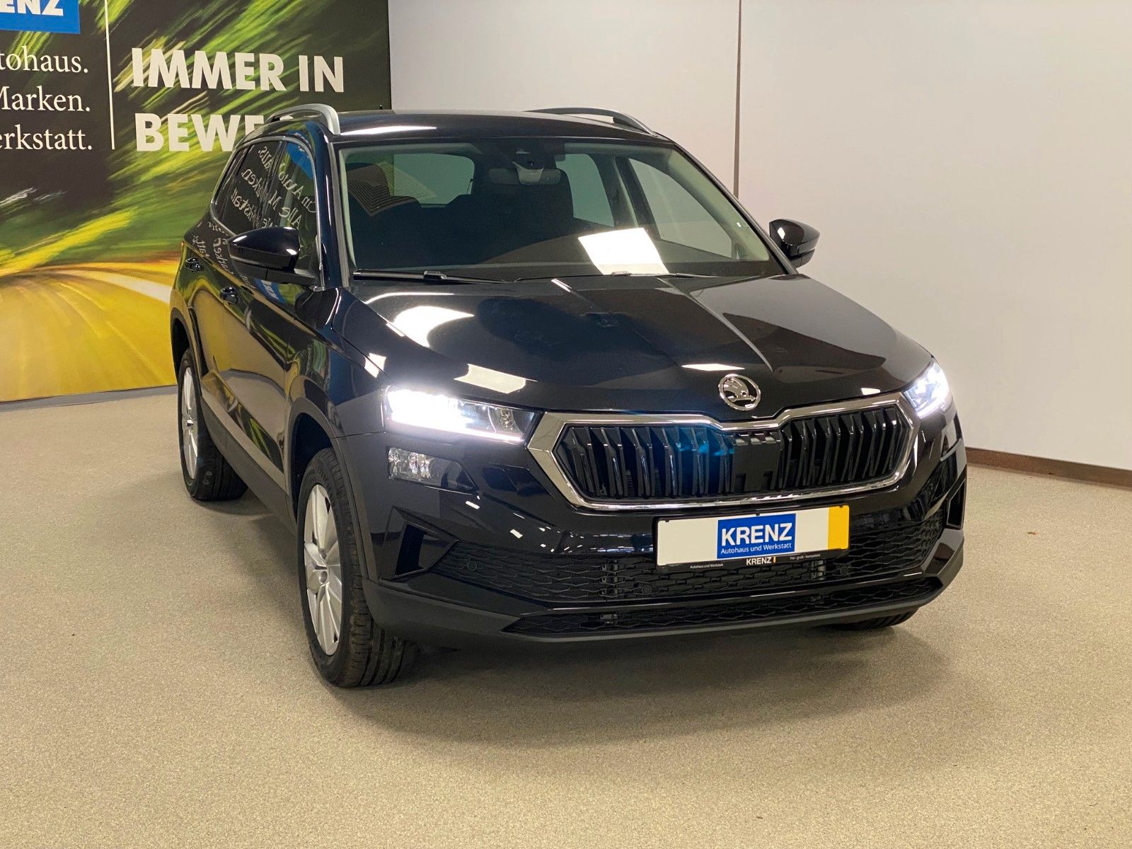 Fahrzeugabbildung SKODA Karoq 1.5 TSI DSG Selection+ACC+2030 Garantie+BC