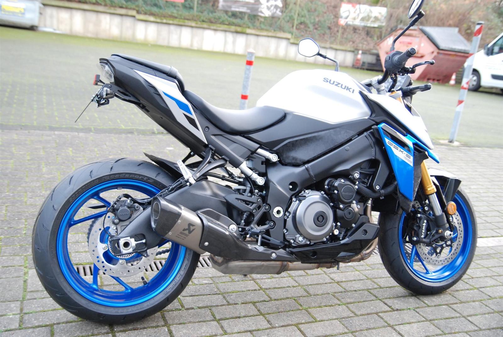 Suzuki GSX-S1000 POWER EDITION