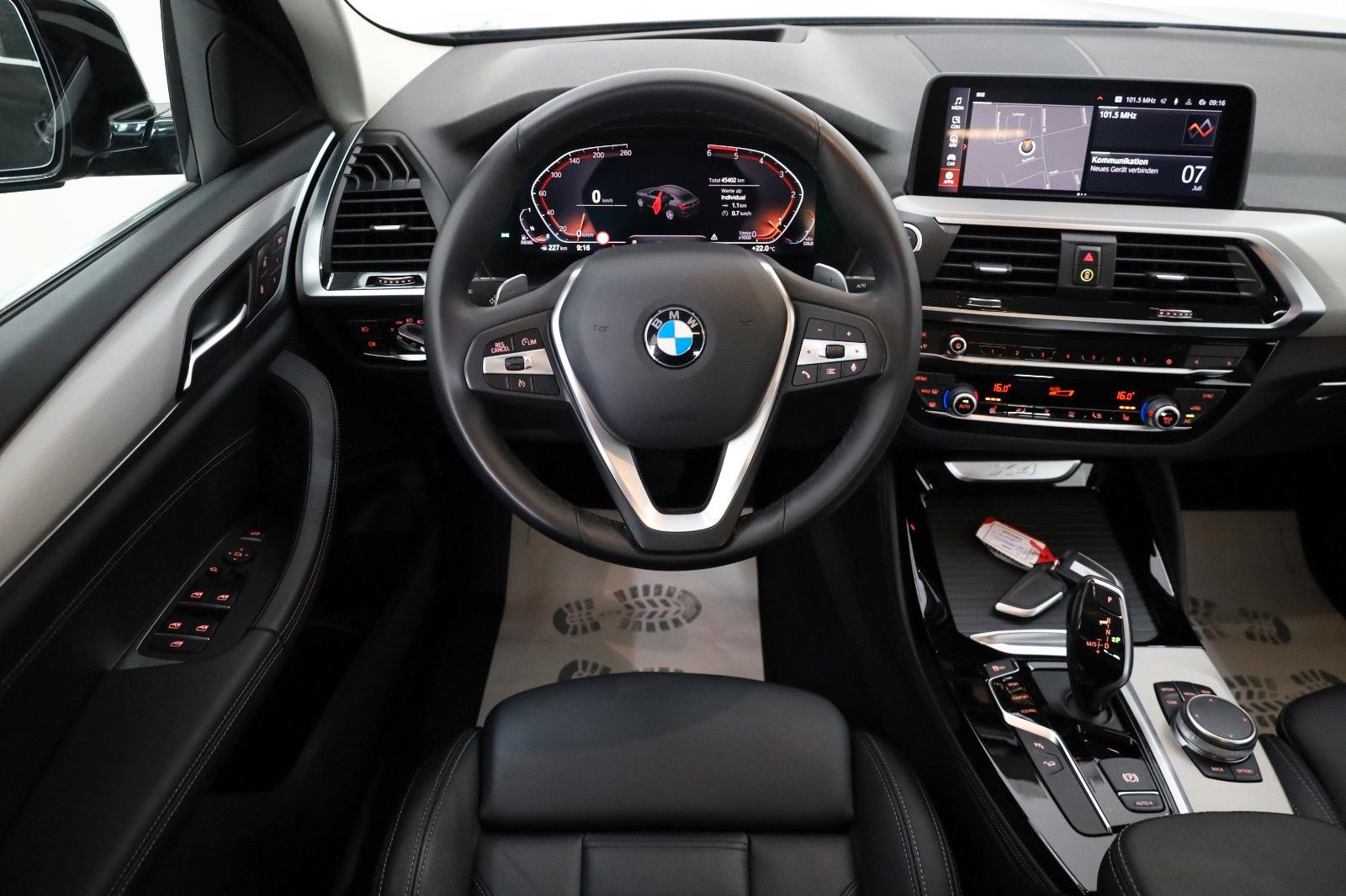 Fahrzeugabbildung BMW X4 20d xDrive xLine Leder,Navi,LED,HeadUp,SH,PDC