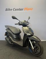 Piaggio Liberty S125 Nero, Neufahrzeug-Zustand. Garantie - Angebote