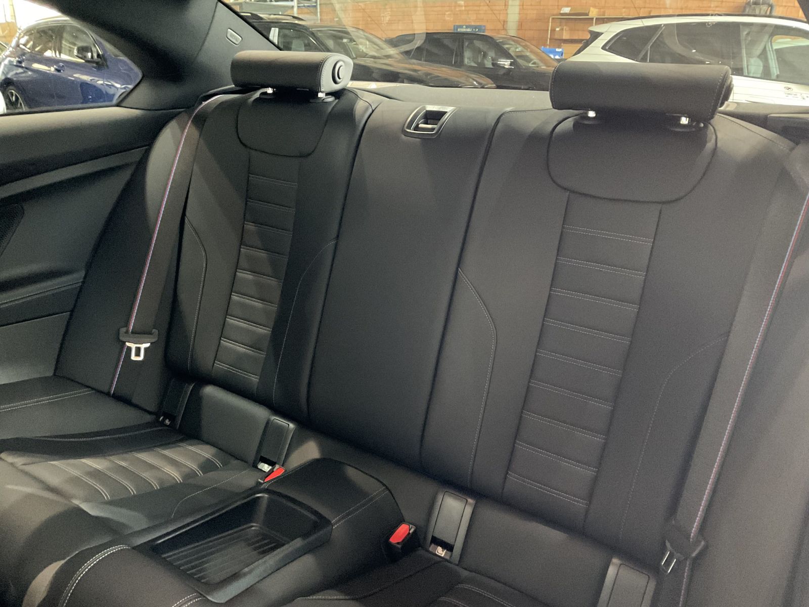 Fahrzeugeinzelansicht 12 Fahrzeugabbildung BMW M2 Coupé M Carbondach , M Carbon Schalensitz, Ha
