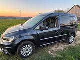 Volkswagen Caddy 2,0TDI 102PS/E6/AHK/Schalt/Xen/SH/Temp