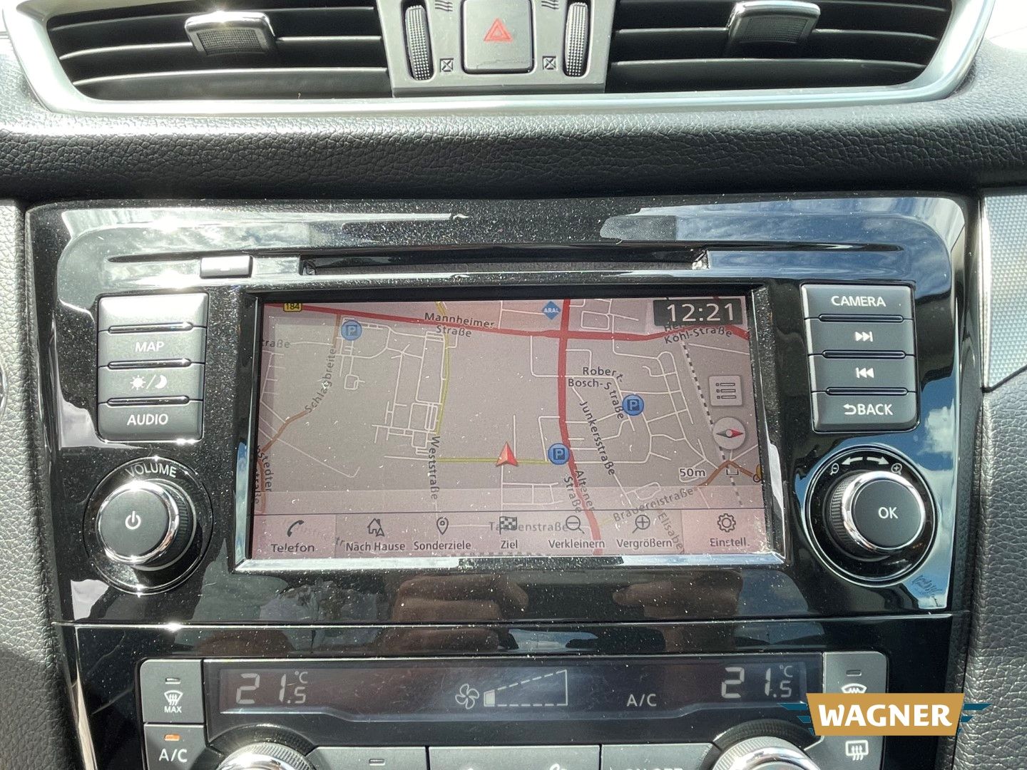 Fahrzeugabbildung Nissan Qashqai N-Connecta SHZ Tempomat 360°Kamera