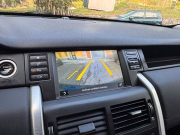 Land-Rover Discovery Sport - 9