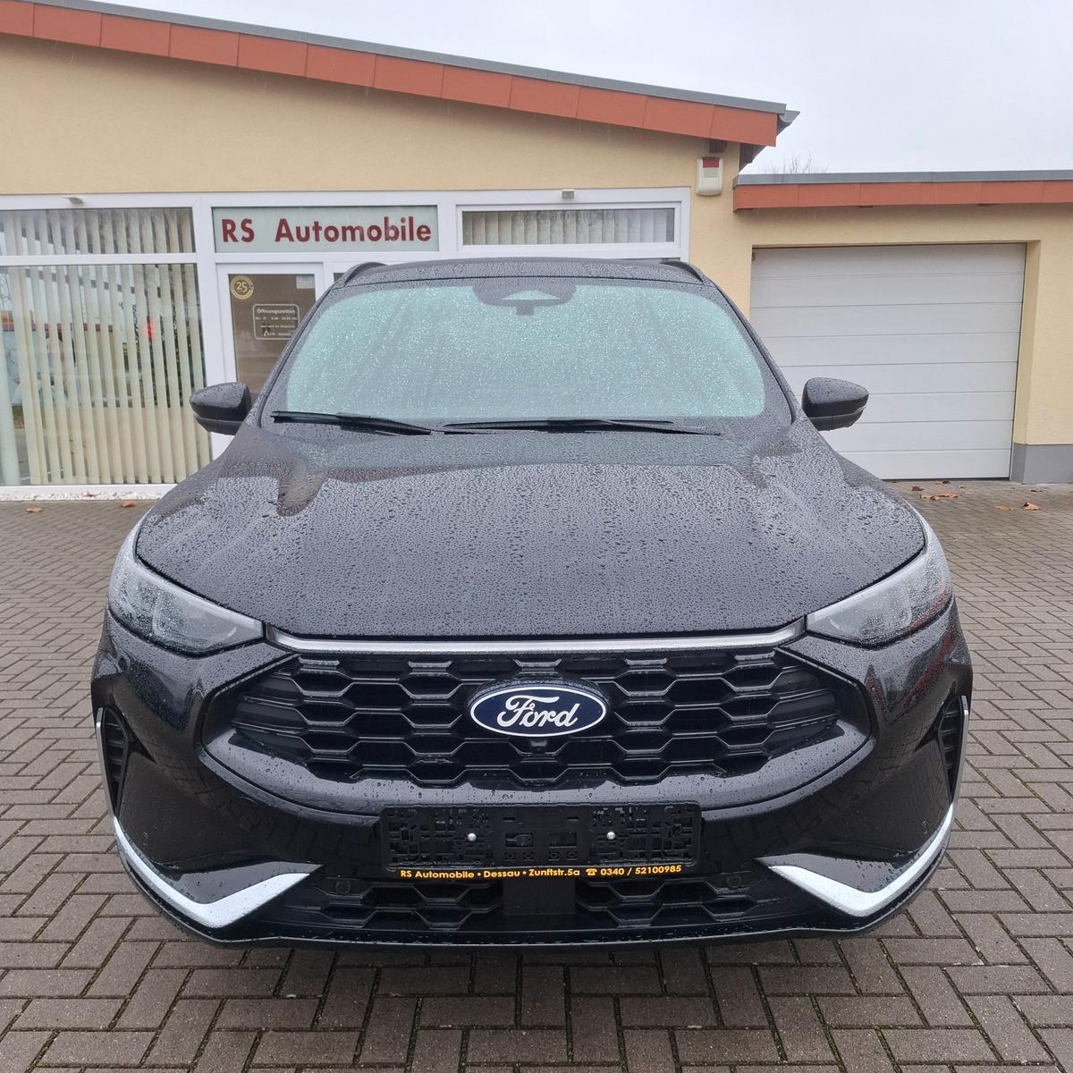 Ford Kuga ST-Line X Panoramadach+AHK