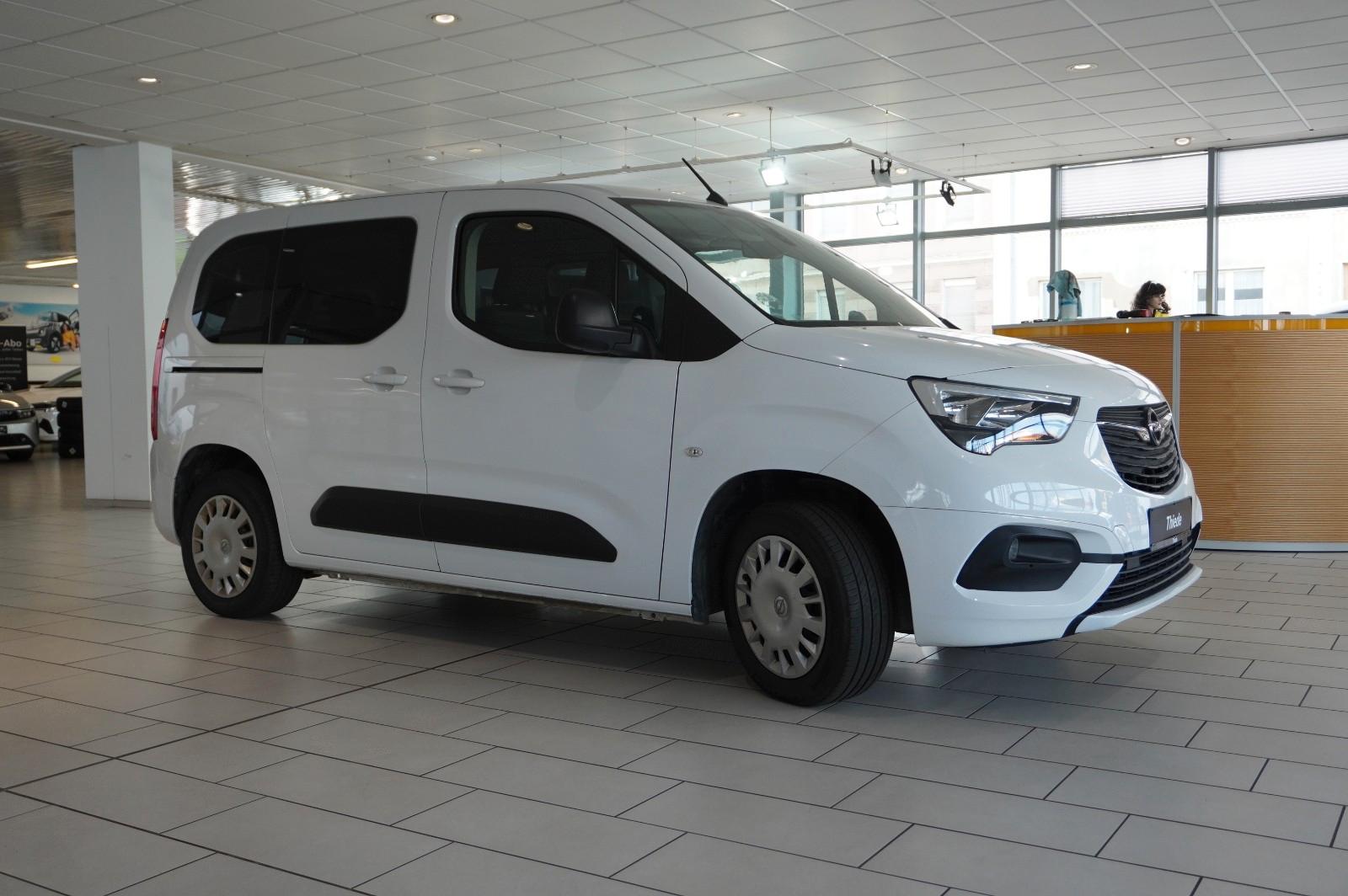 Opel Combo-e LIFE EDITION 11KW KLIMA/PDC/TEMP./DAB+