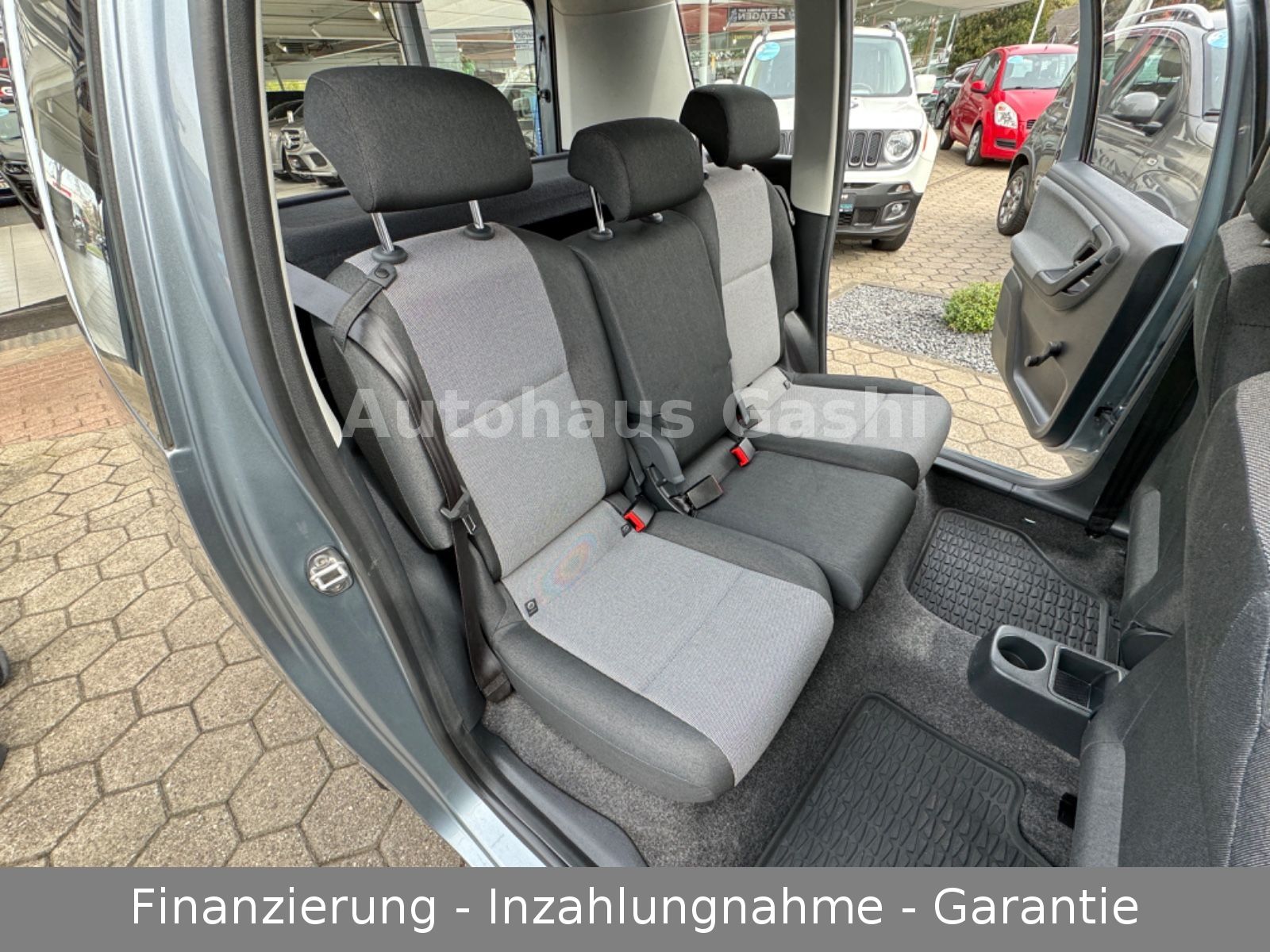 Fahrzeugabbildung SKODA Roomster Plus Edition*1.HD*Scheckheft*Klima*AHK