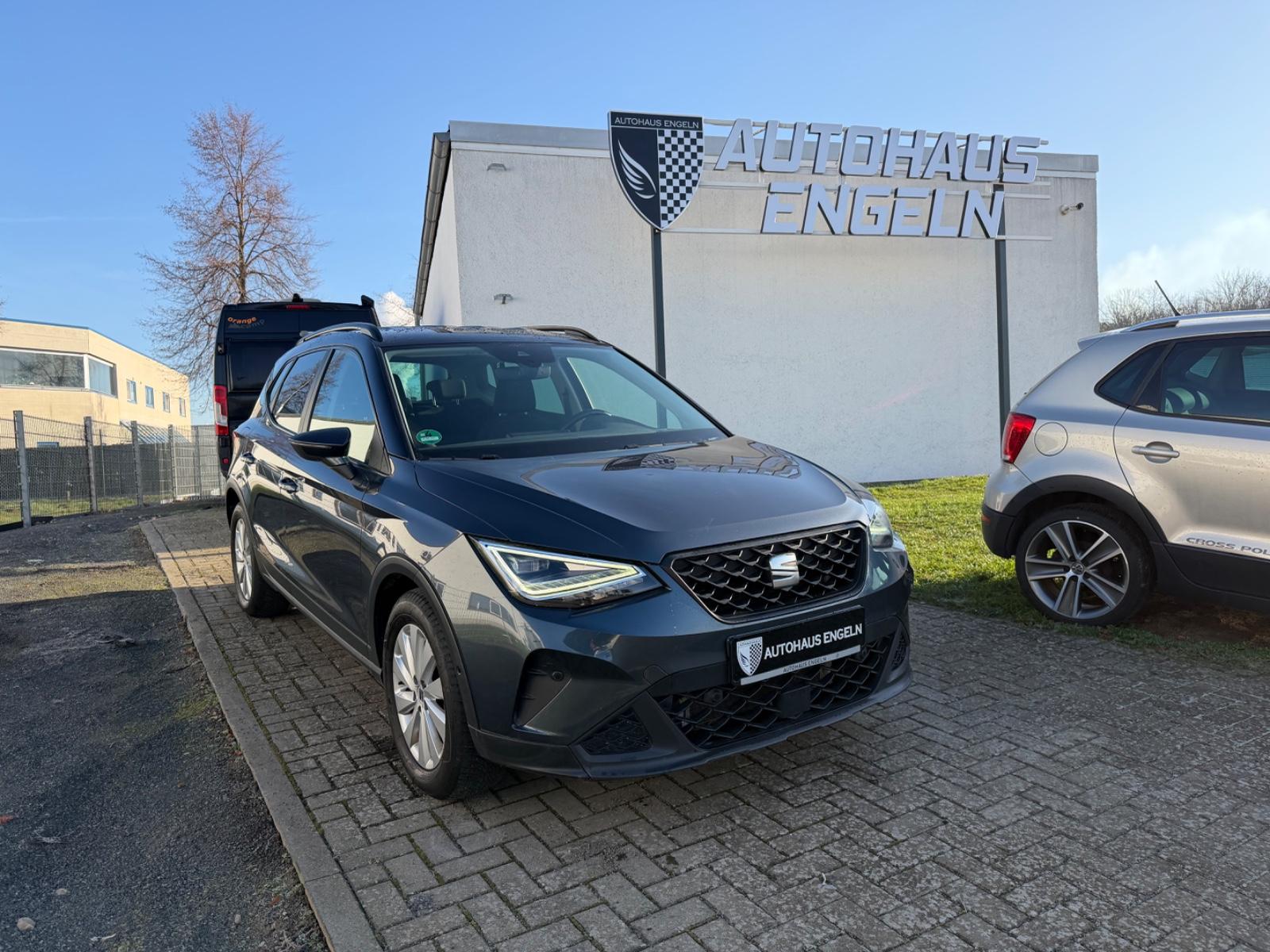 Seat Arona Style LANEASN/ACC/LEC/CAM/SHZ