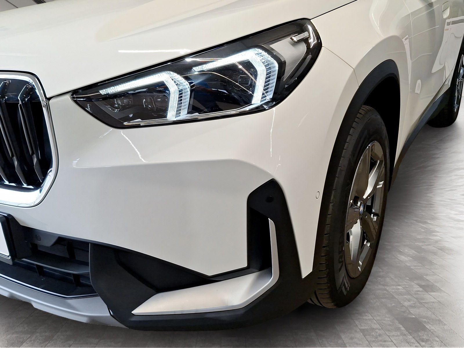 BMW X1 xDrive20d AHK Kamera Sportsitze LED Alarm foto 8