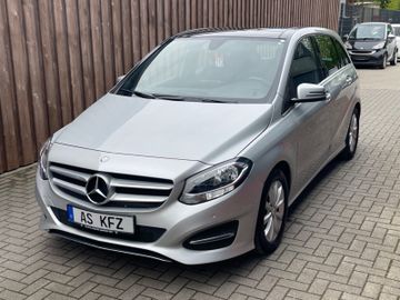 Mercedes B 220 - 1