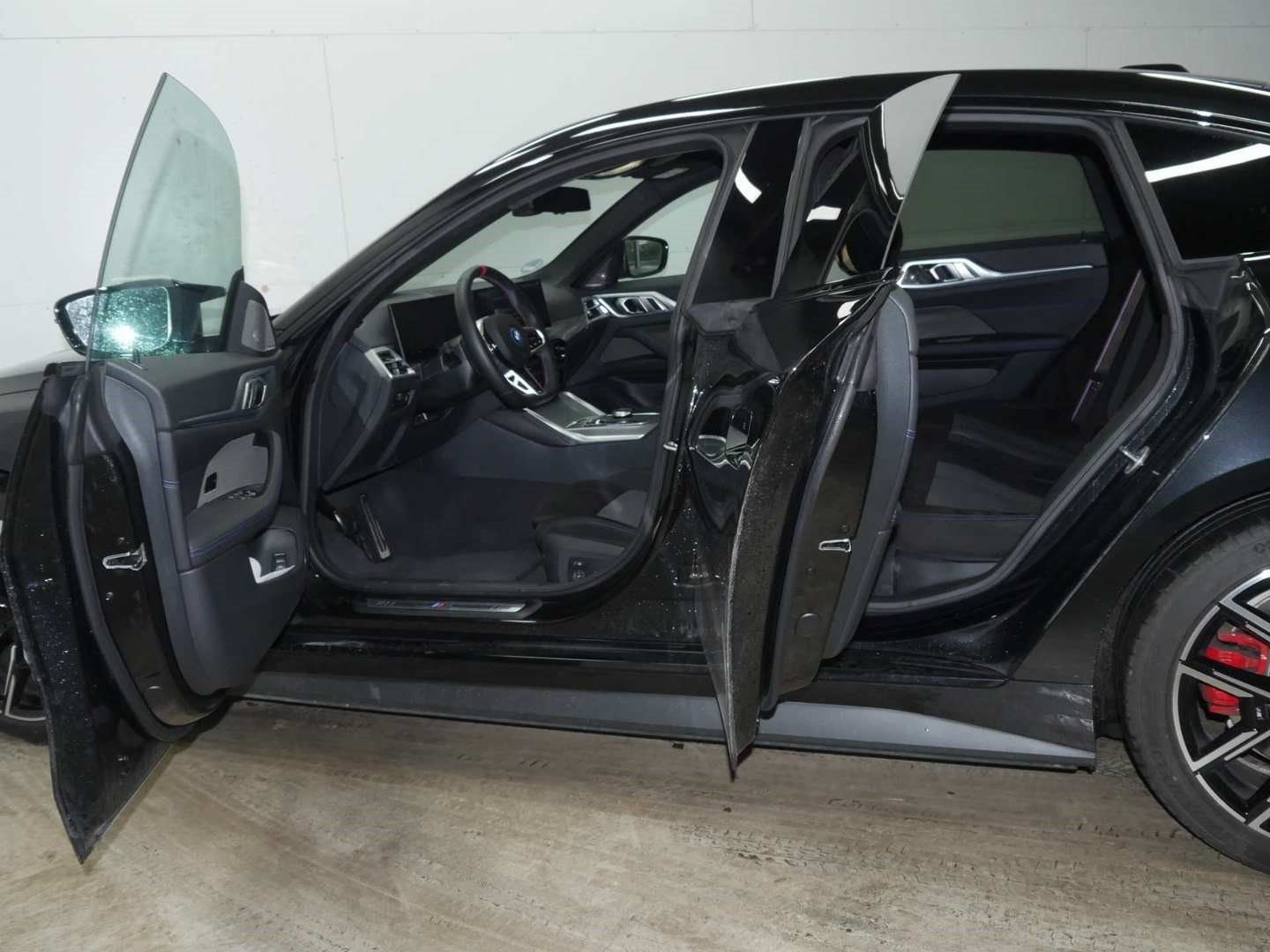 Fahrzeugabbildung BMW i4 M50 |Parking Assistant plus |Harman Kardon Su