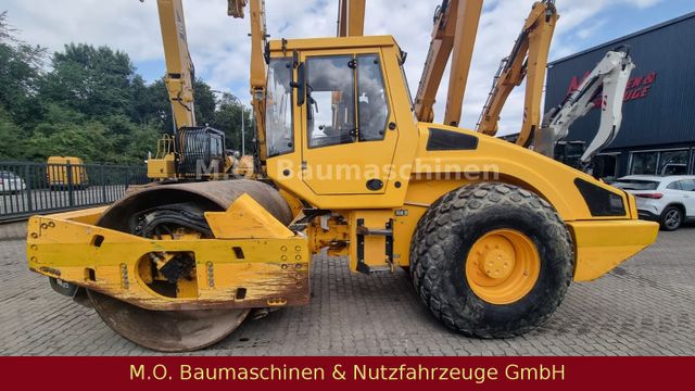 BOMAG BW 213 DH-4 / Walzenzug / 14,9t