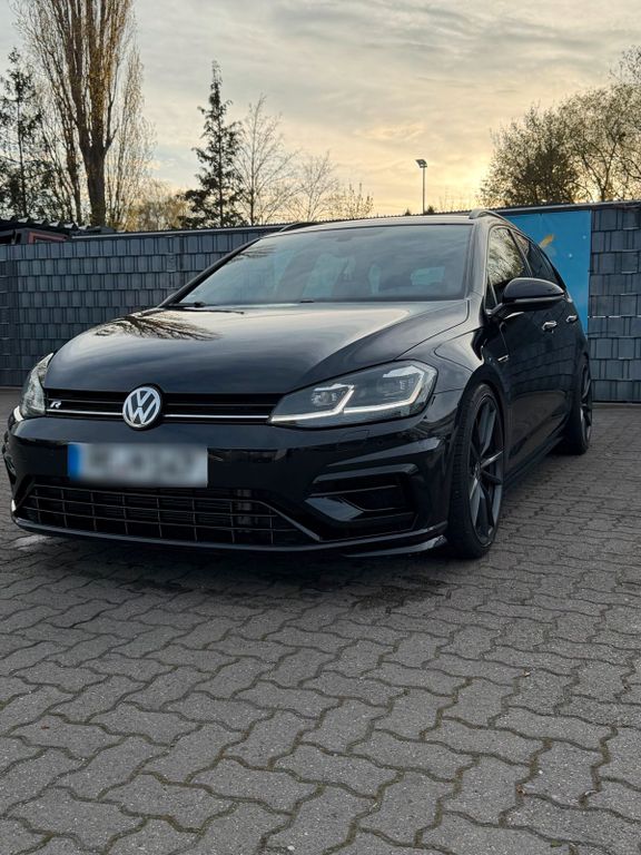 Image of Volkswagen Golf