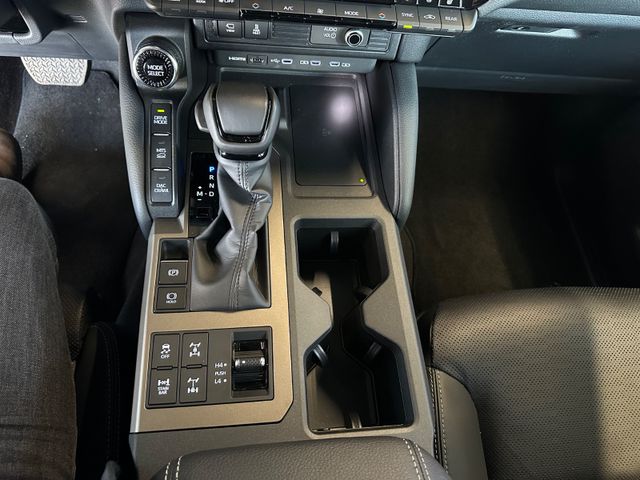 Toyota Land Cruiser 2,8-151 kW AWD TEC-Edition- 7-Sitze
