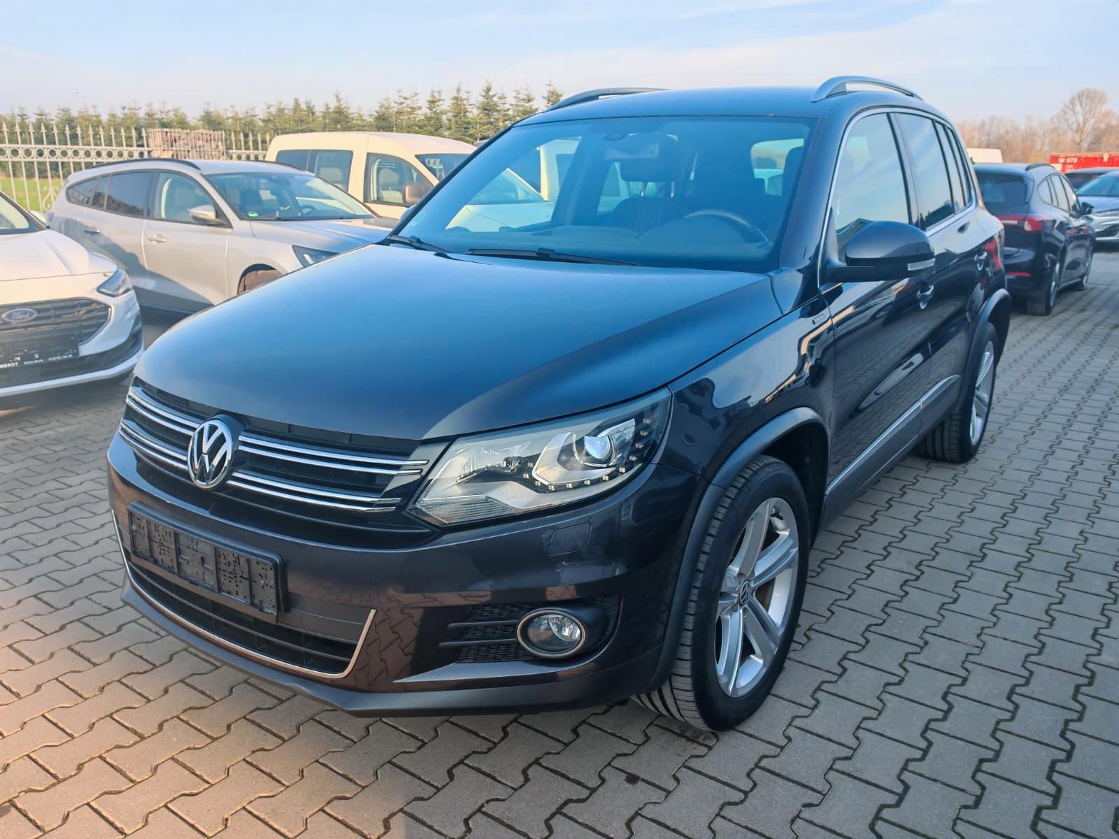 Volkswagen Tiguan Lounge Sport & Style 4Motion Kamera+LED