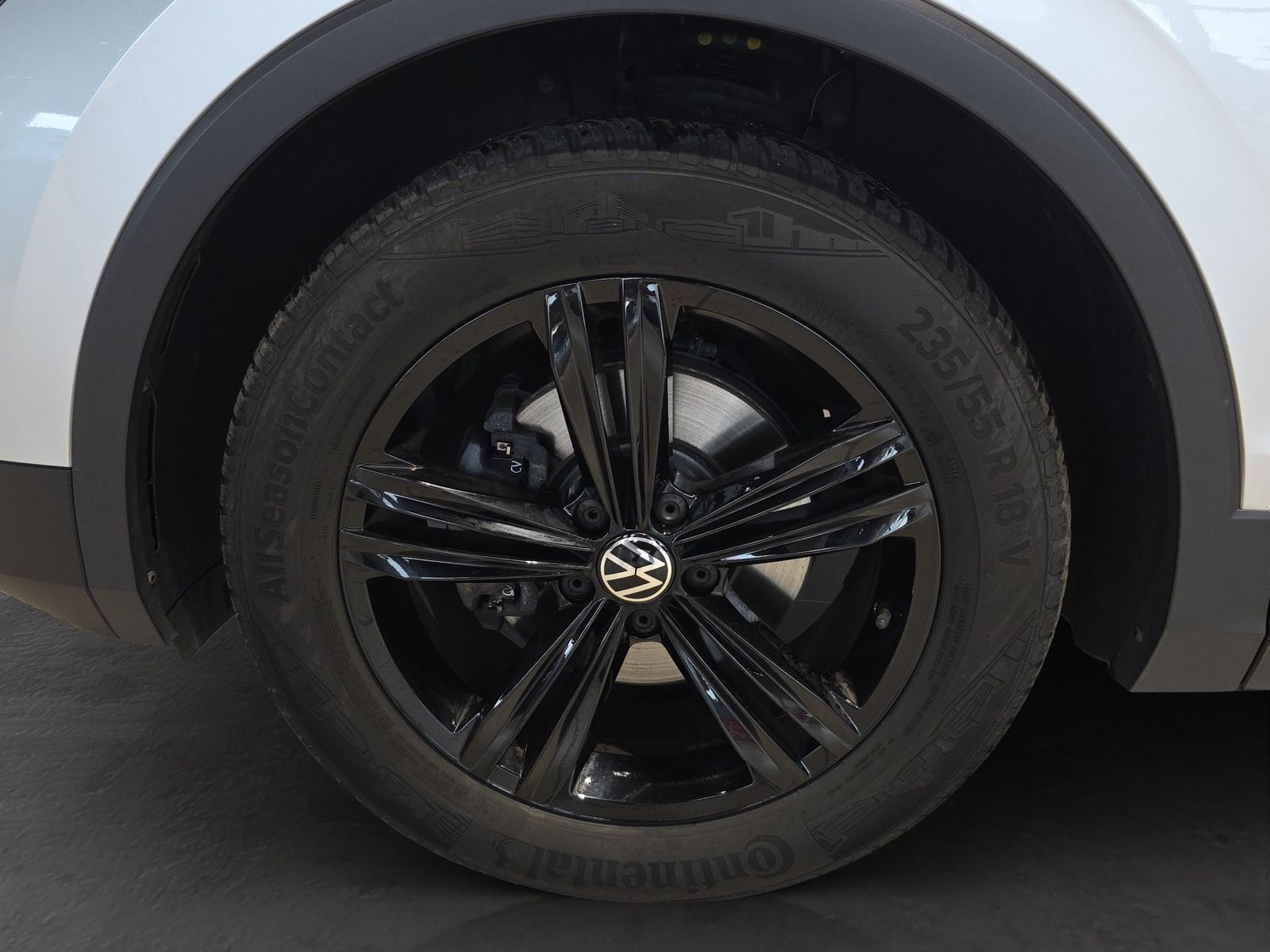 Volkswagen Tiguan - Bild 10