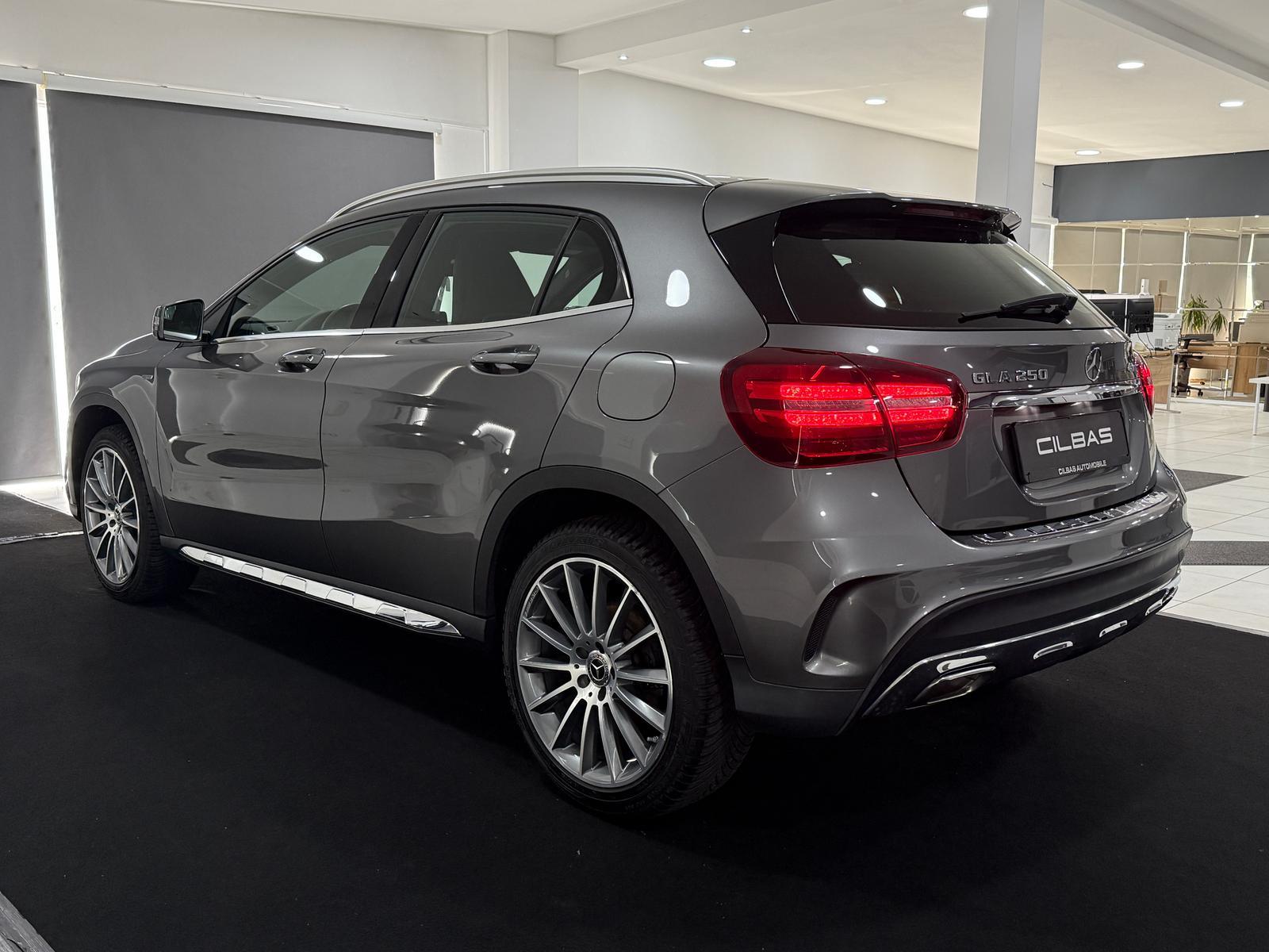 Mercedes-Benz GLA 250 4M AMG-LIN *KAM*DAB*18-ZOLL*LED*SHZ*