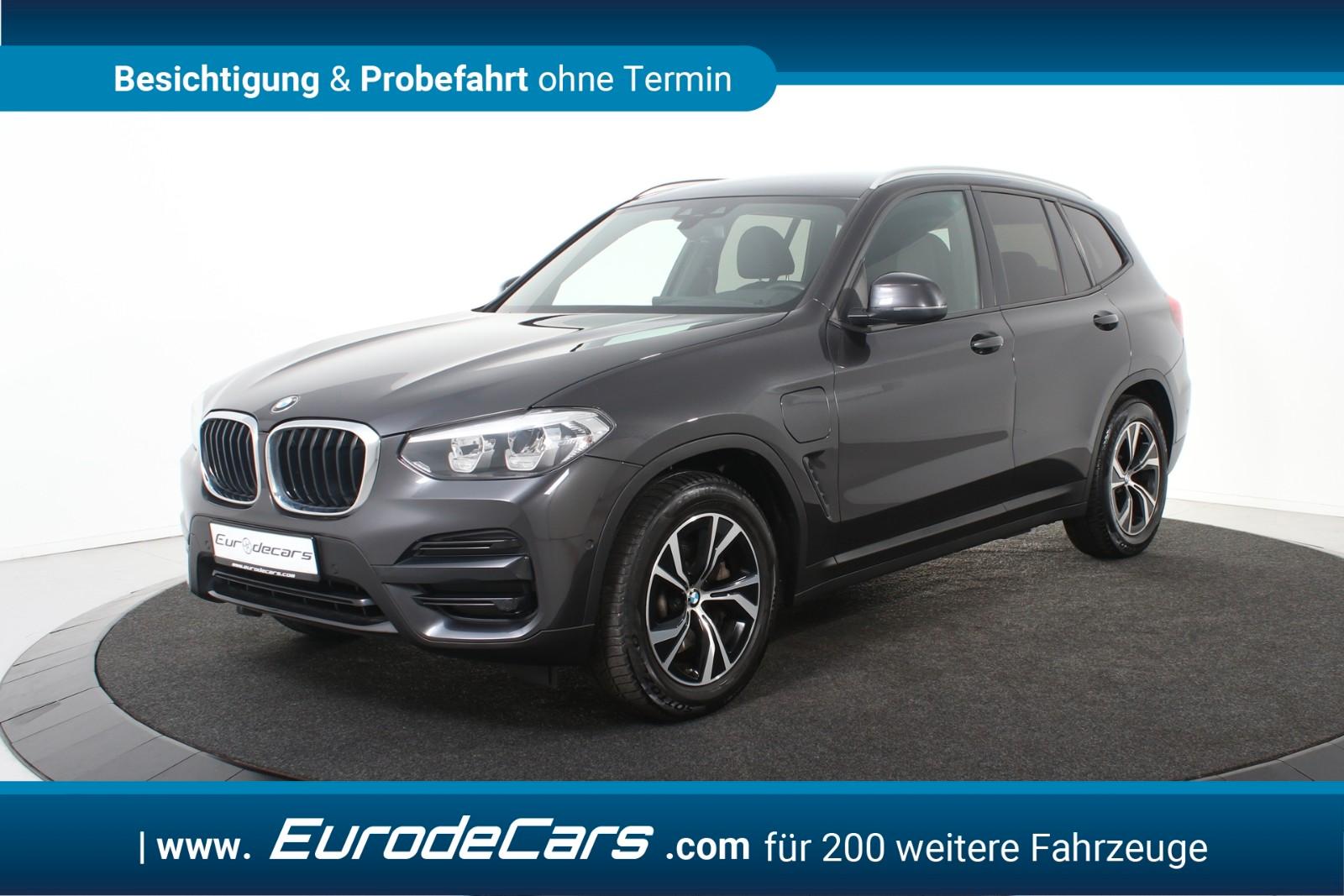 BMW X3 xDrive30e *1.Hand*Leder*SHZ*AHK*Kamera*