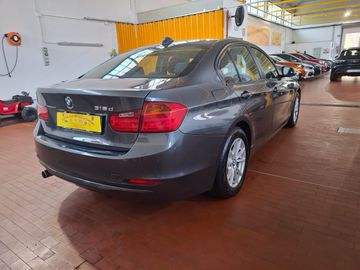 BMW 318 - 8
