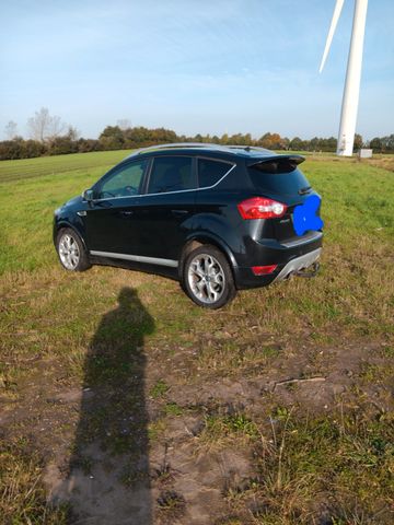 Ford Kuga 2,0 TDCi 4x4 120kW Individual PowerShif...