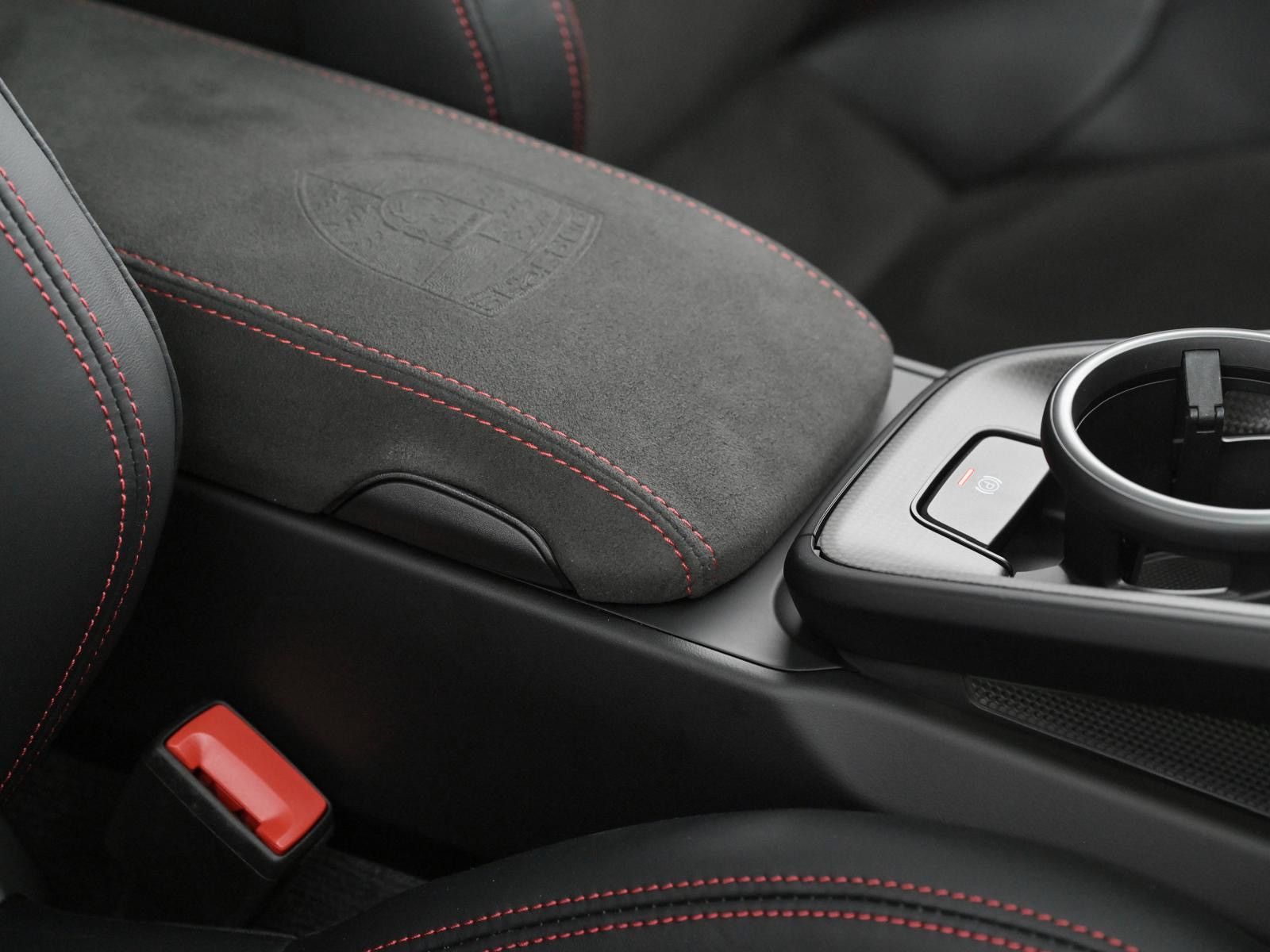 Fahrzeugabbildung Porsche 992.1 Carrera GTS-Lift-LED-BOSE-90 Ltr.-Steuer!