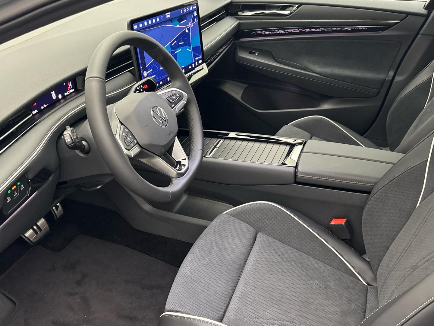 Volkswagen ID.7 Tourer Pro S AHK Matrix Pano HuD 360°Kam