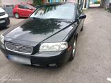 Volvo S80 Benzin und Gas - gebrauchte Volvo S80 aus dem Jahr 2004