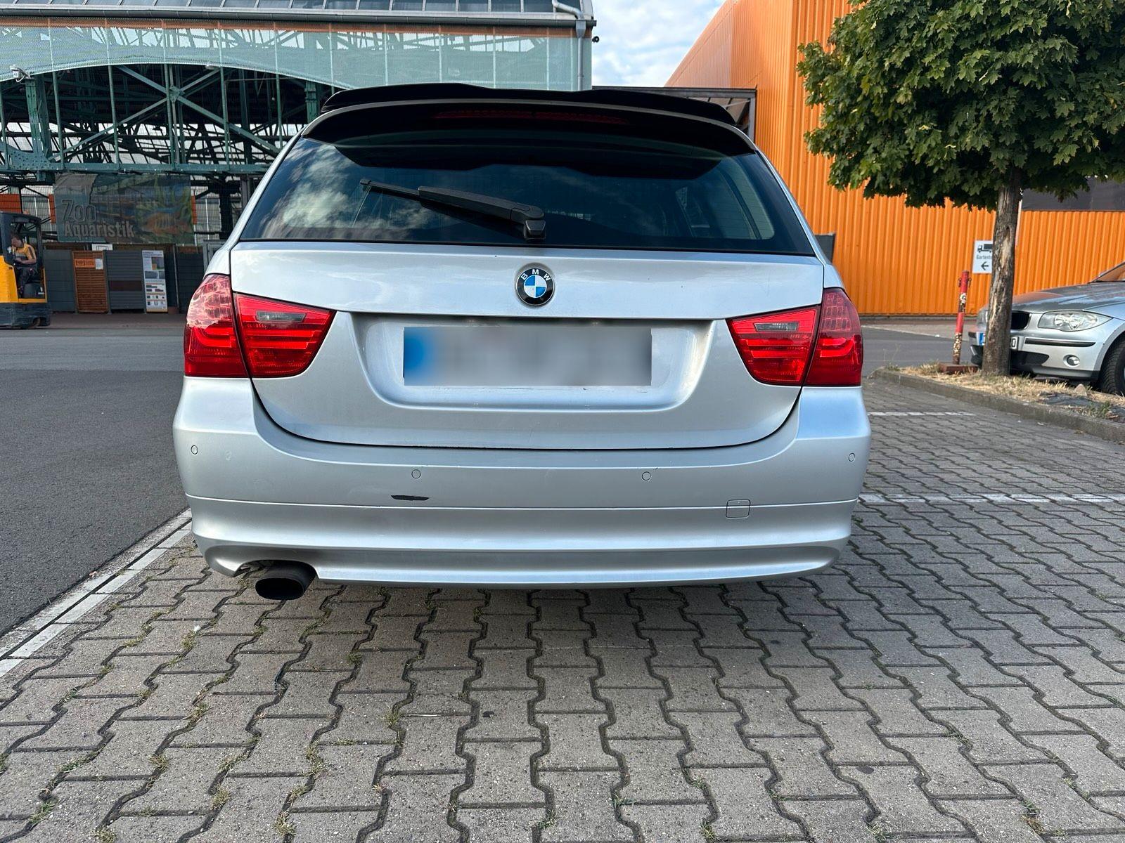 BMW 320 2012 — photo 5
