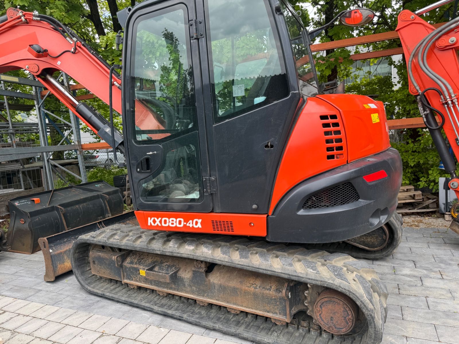 Fahrzeugabbildung Kubota KX080-4alpha  KD und Gummi. neuwertig