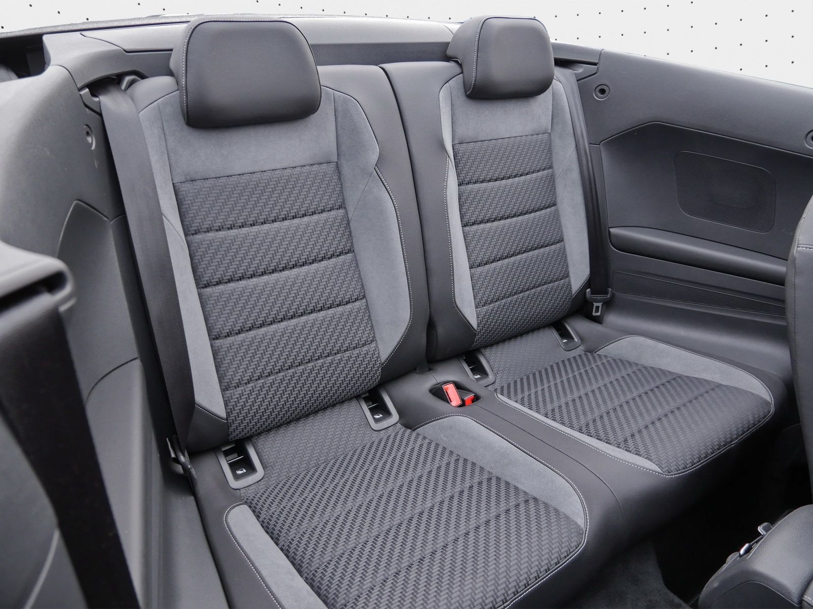 Volkswagen T-Roc - Bild 16