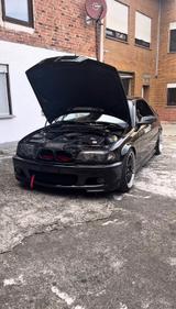 BMW E46 325i Cabrio M Paket ab Werk 