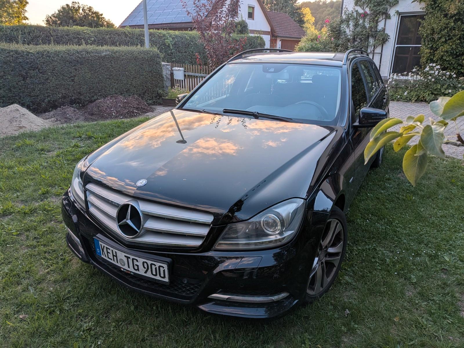 Mercedes-Benz C200, 2011