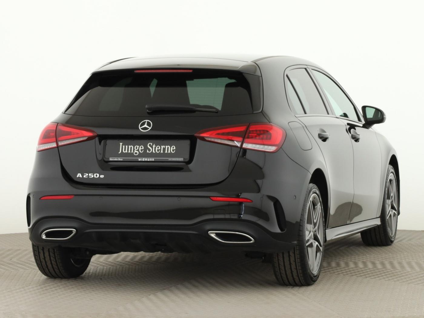 Mercedes-Benz A 250 e *AMG-Line*LED*PTS*Rückfahrkamera*SpurH**