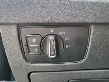 Fahrzeugabbildung Volkswagen Passat Variant 2.0 TDI DSG Business  AHZV NAVI